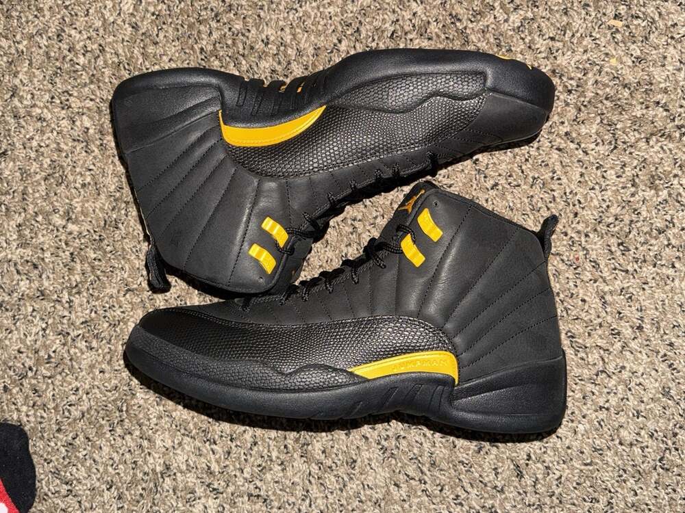 Sz 11.5 - Air Jordan 12 Black Taxi Retro Men’s Yellow Sneakers 2022 (CT8013-071)